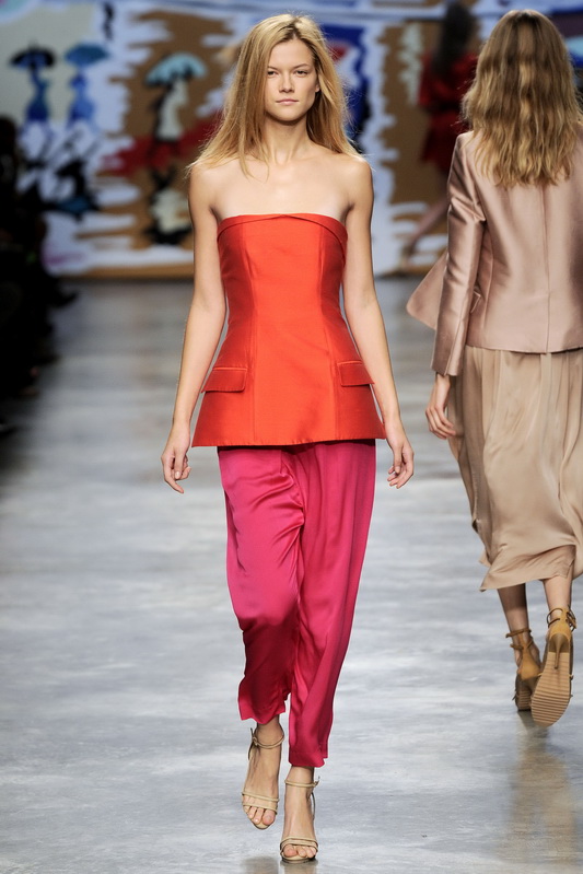 Stella Mccartney 10ĸDƬ