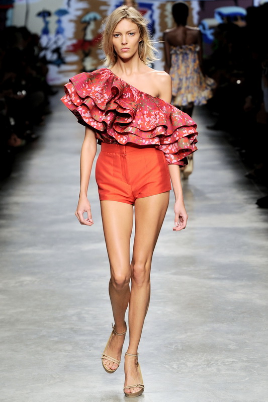 Stella Mccartney 10ĸDƬ