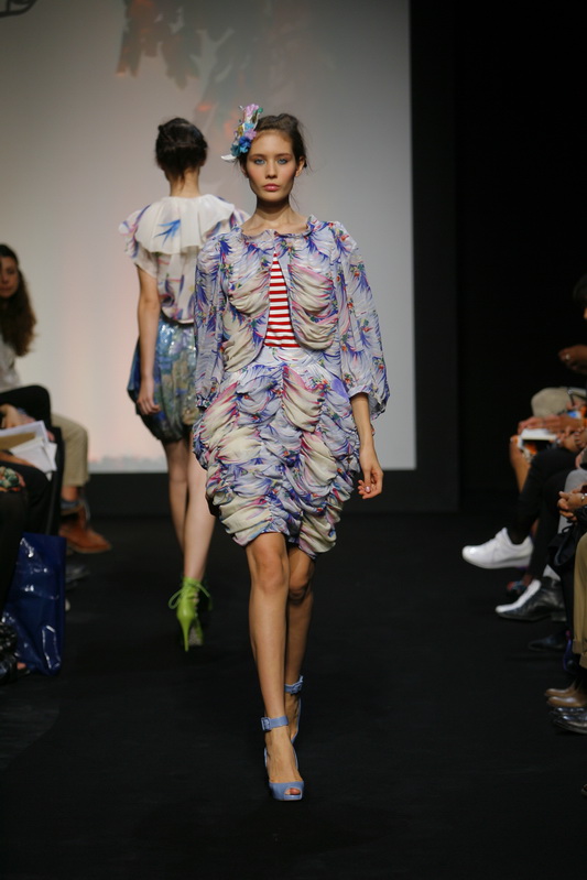 Tsumori Chisato 10ĸDƬ