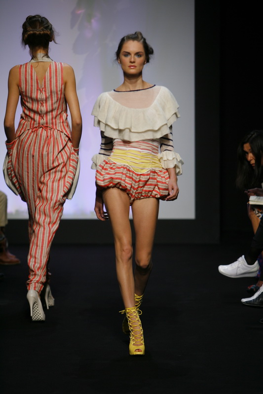 Tsumori Chisato 10ĸDƬ