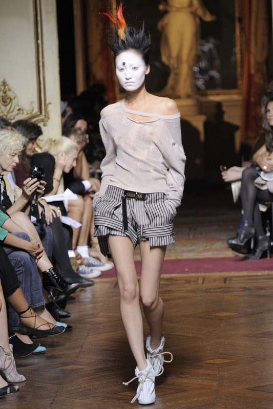Vivienne Westwood 10ĸDƬ