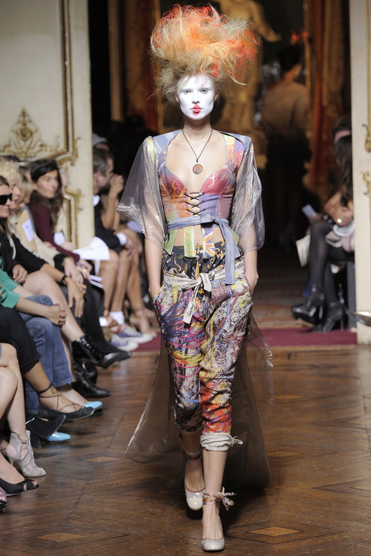 Vivienne Westwood 10ĸDƬ