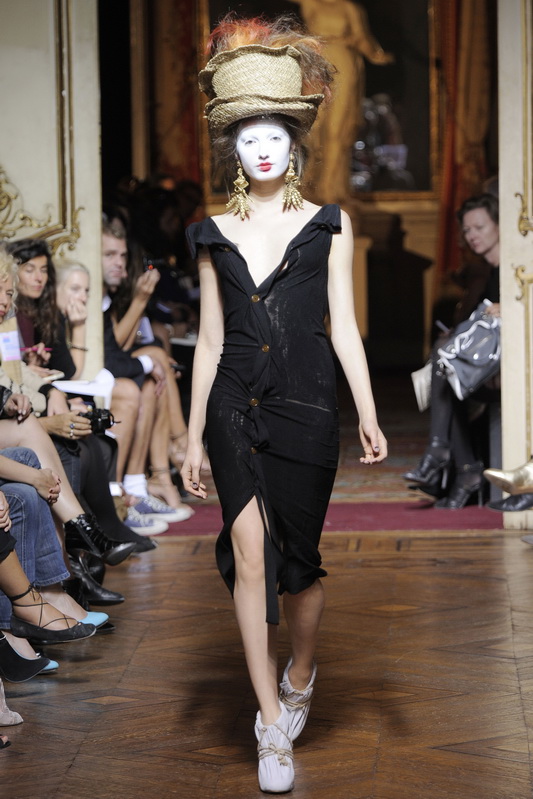Vivienne Westwood 10ĸDƬ