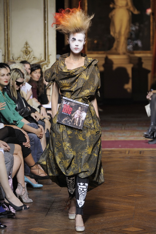 Vivienne Westwood 10ĸDƬ
