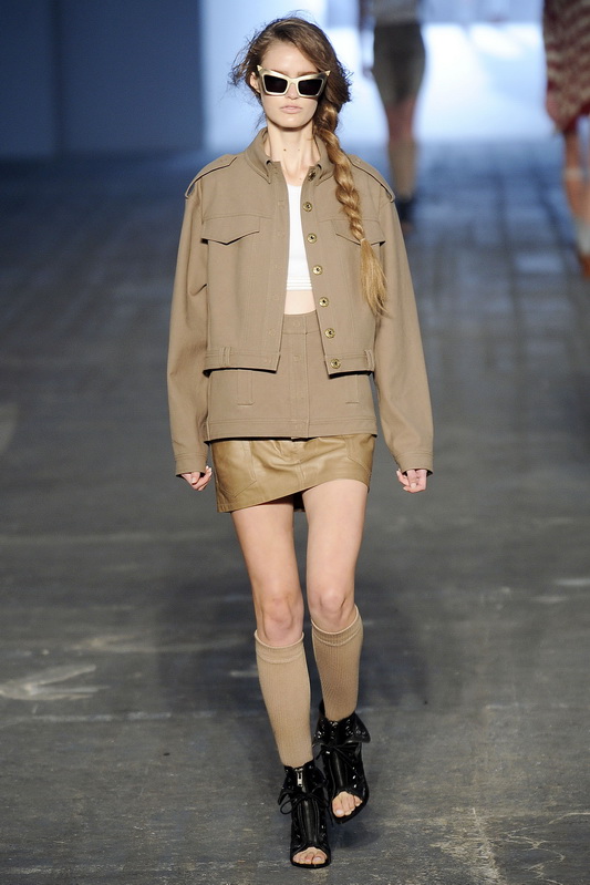 Alexander Wang 10ĸDƬ