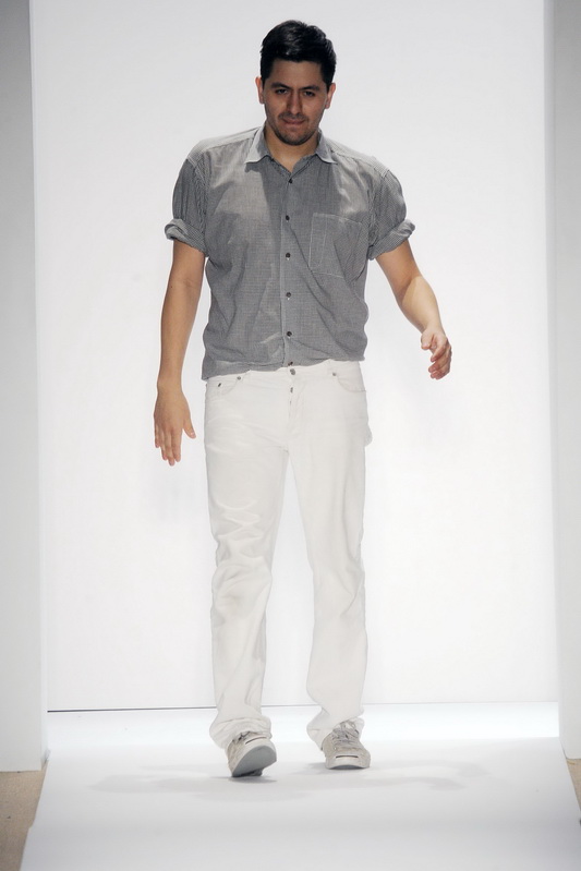 Bryan Reyes 10ĸDƬ