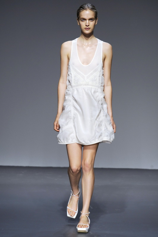 Calvin Klein 10ĸDƬ