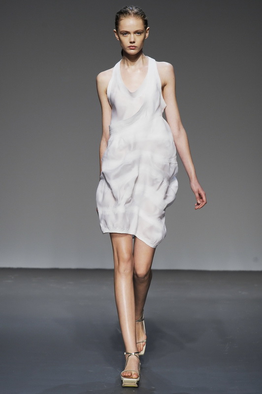 Calvin Klein 10ĸDƬ