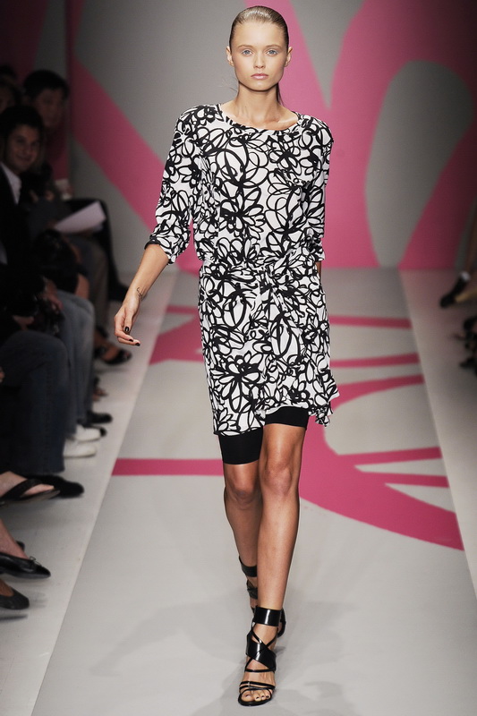 DKNY 10ĸDƬ