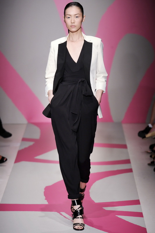 DKNY 10ĸDƬ