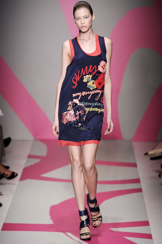 DKNY 10ĸDƬ