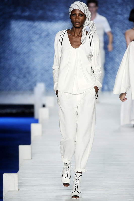 Lacoste 10ĸDƬ