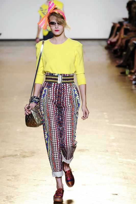 Marc by Marc Jacobs 10ĸDƬ