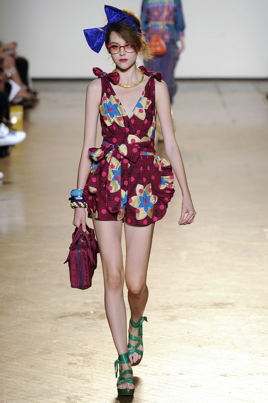 Marc by Marc Jacobs 10ĸDƬ