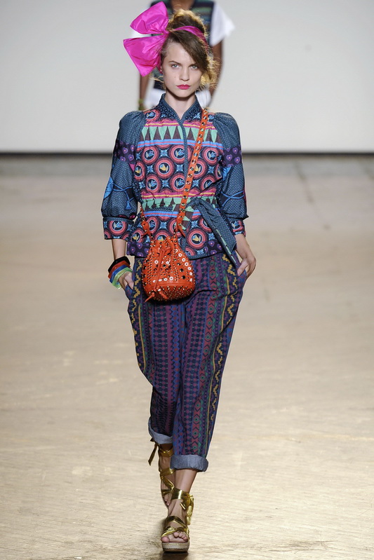 Marc by Marc Jacobs 10ĸDƬ