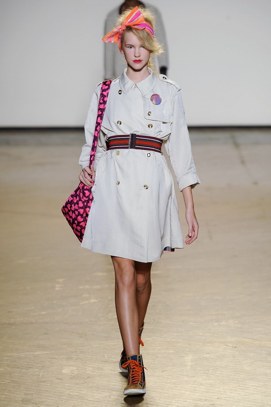 Marc by Marc Jacobs 10ĸDƬ