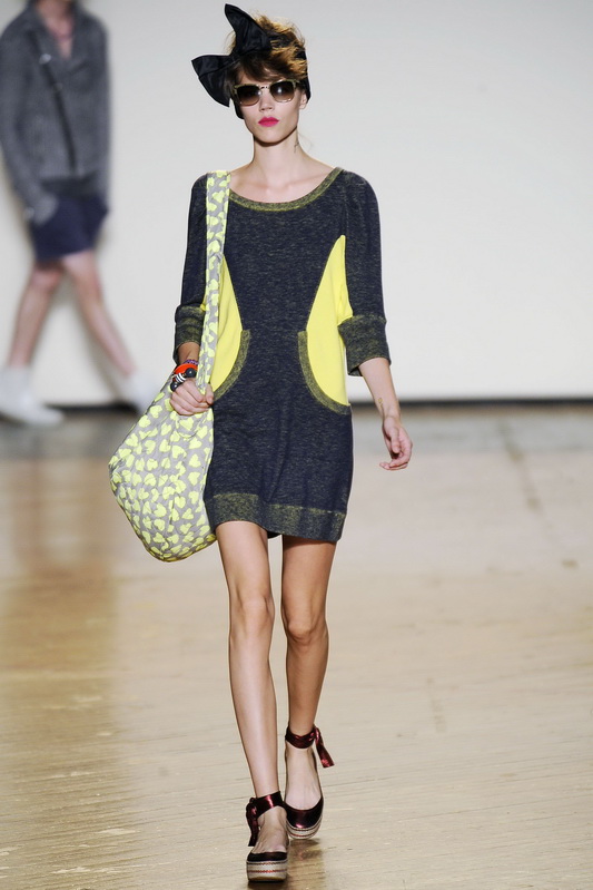 Marc by Marc Jacobs 10ĸDƬ