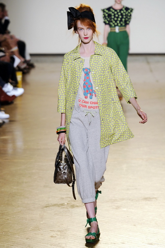 Marc by Marc Jacobs 10ĸDƬ