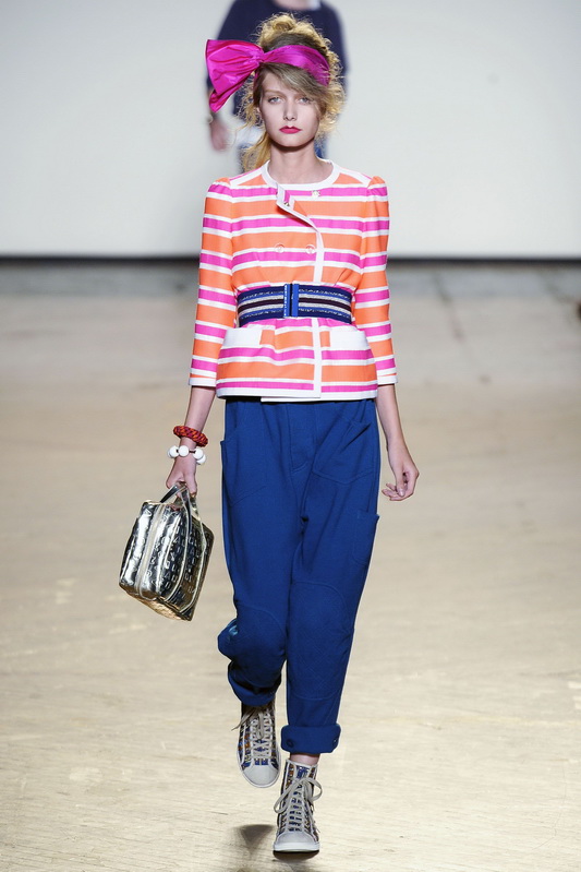 Marc by Marc Jacobs 10ĸDƬ