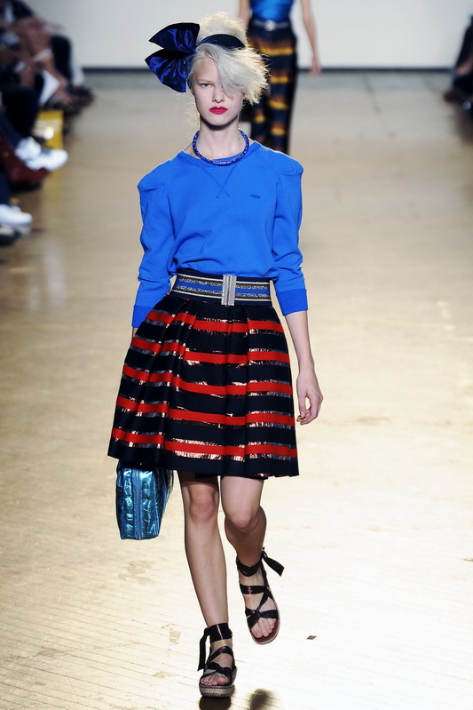 Marc by Marc Jacobs 10ĸDƬ