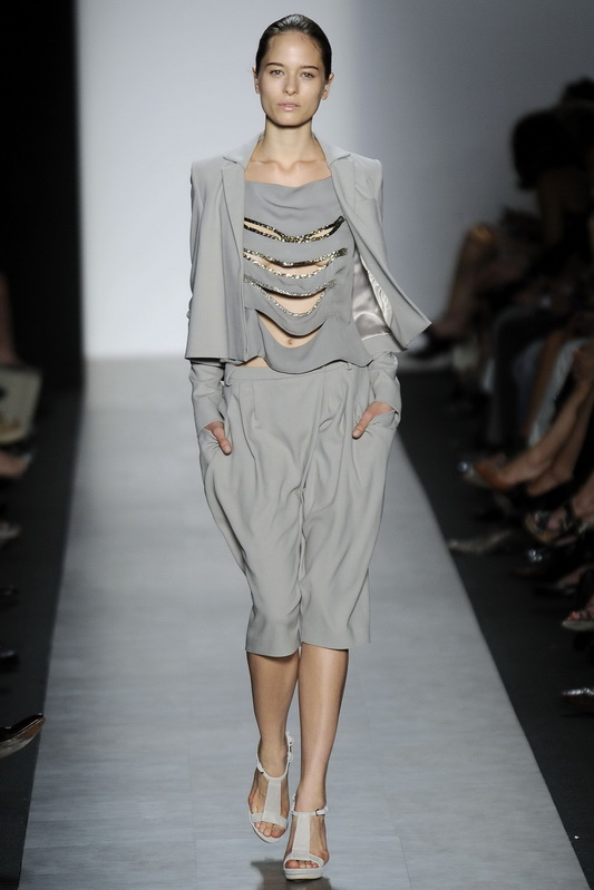 Max Azria Collection 10ĸDƬ