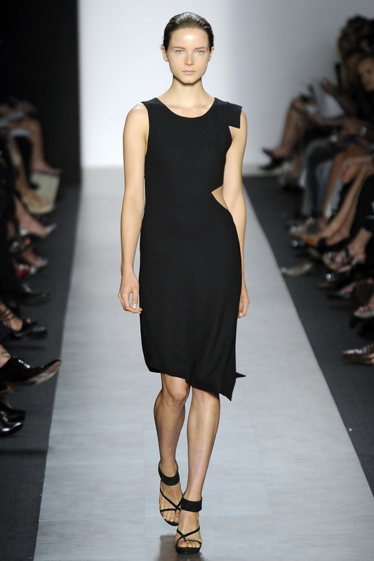 Max Azria Collection 10ĸDƬ