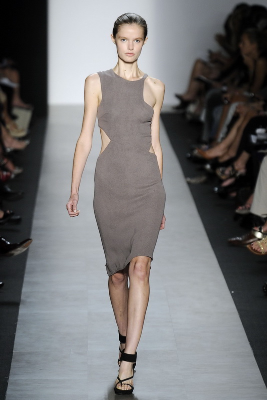 Max Azria Collection 10ĸDƬ