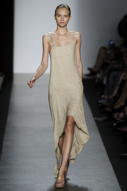 Max Azria Collection 10ĸDƬ