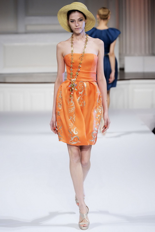 Oscar De La Renta 10ĸDƬ