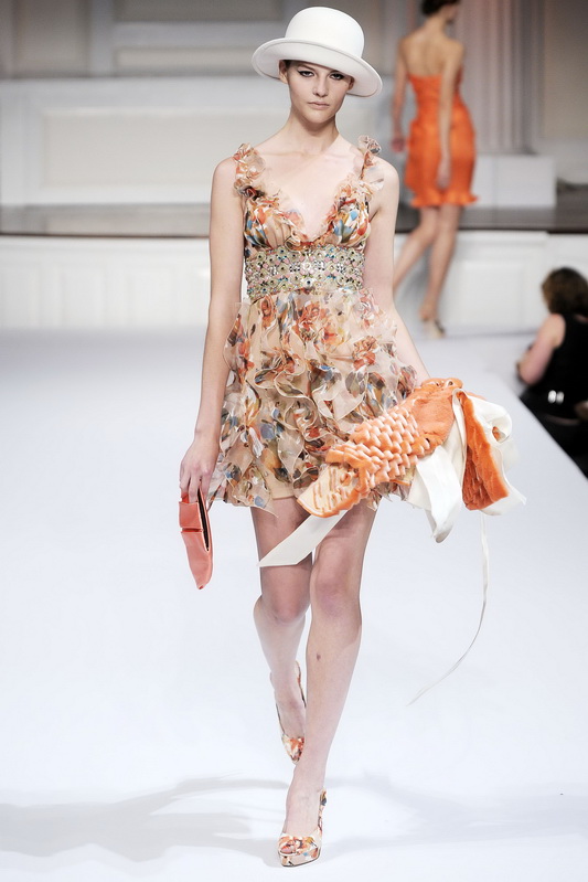 Oscar De La Renta 10ĸDƬ