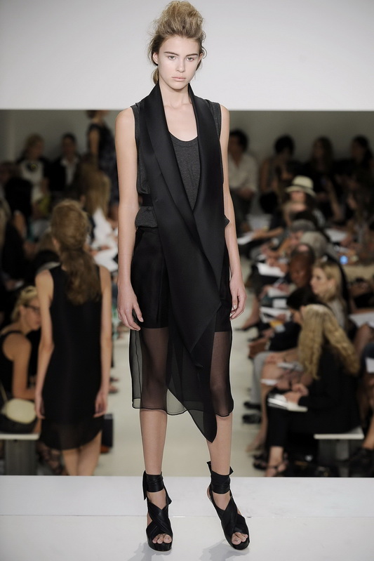 Vera Wang 10ĸDƬ