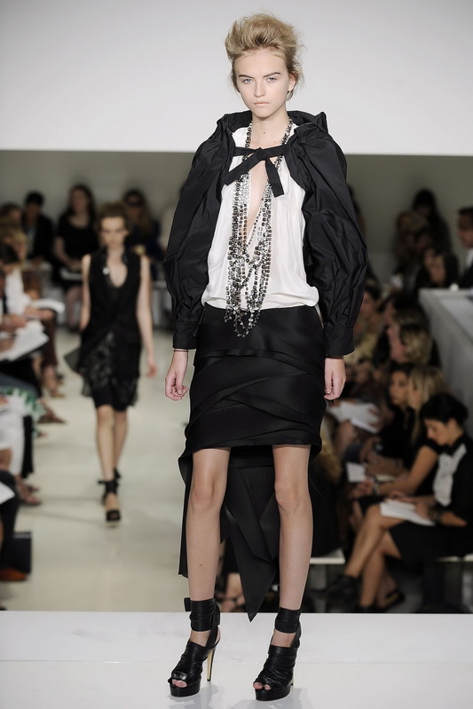 Vera Wang 10ĸDƬ