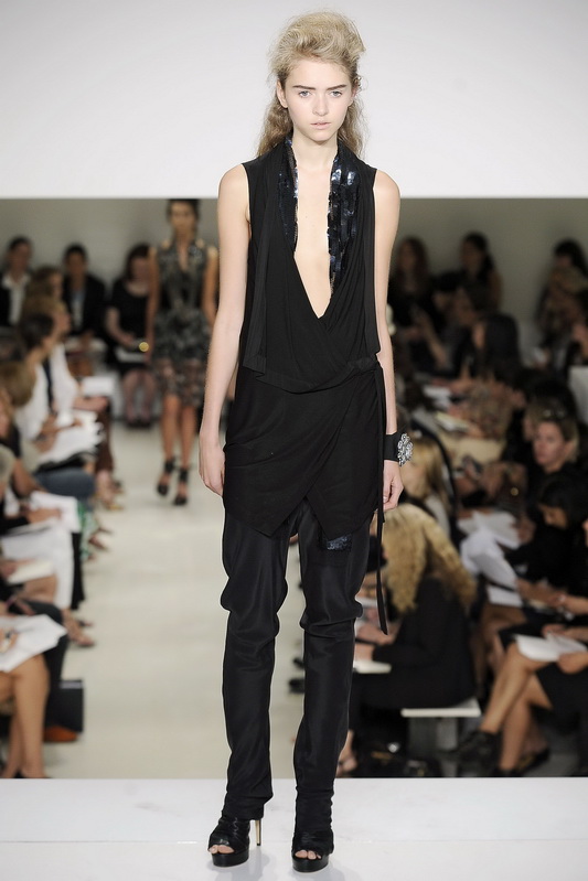 Vera Wang 10ĸDƬ