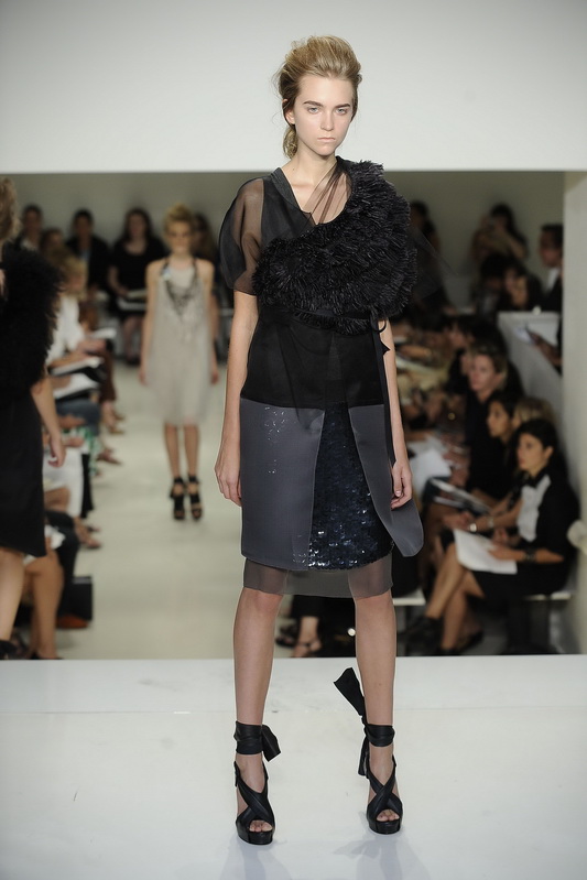Vera Wang 10ĸDƬ