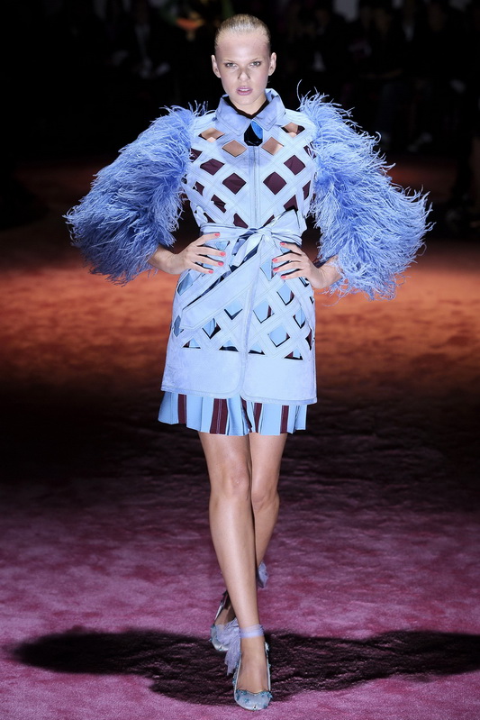 Zac posen 10ĸDƬ