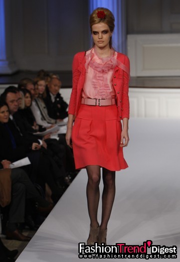 Oscar de la Renta 10ﶬDƬ