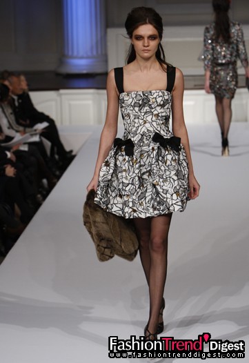 Oscar de la Renta 10ﶬDƬ