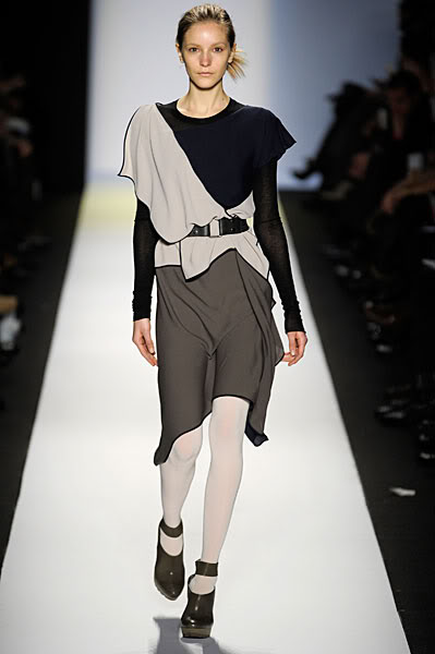Bcbg MaxAzria 10ﶬDƬ