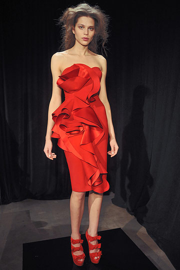 Marchesa 10ﶬDƬ