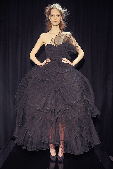 Marchesa 10ﶬDƬ