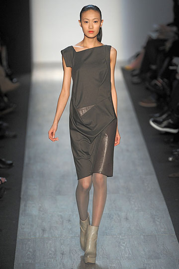 Max Azria Collection 10ﶬDƬ