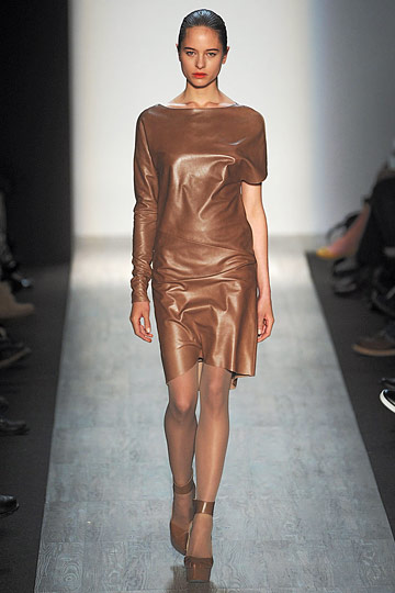 Max Azria Collection 10ﶬDƬ