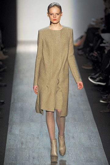 Max Azria Collection 10ﶬDƬ
