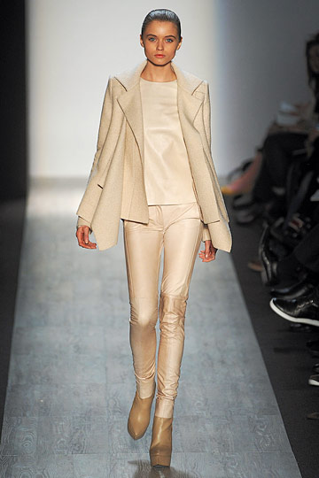 Max Azria Collection 10ﶬDƬ