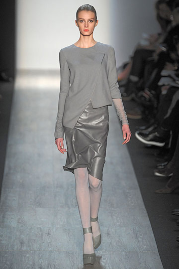 Max Azria Collection 10ﶬDƬ