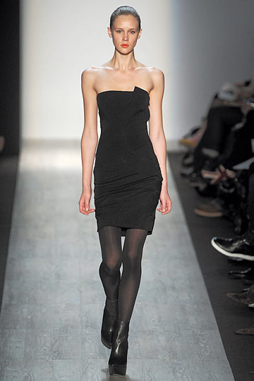 Max Azria Collection 10ﶬDƬ