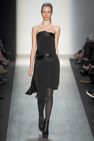 Max Azria Collection 10ﶬDƬ