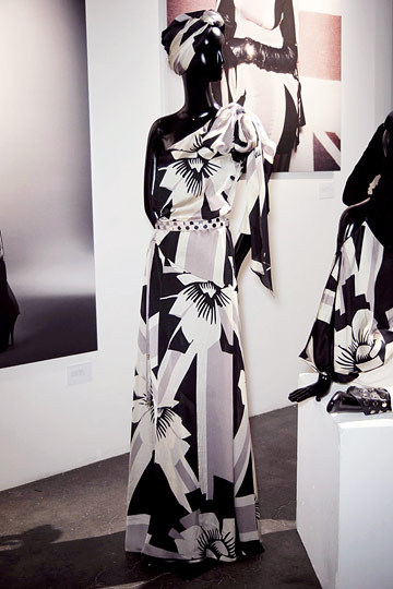 Temperley London 10ﶬDƬ