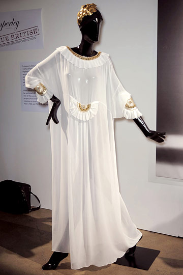 Temperley London 10ﶬDƬ