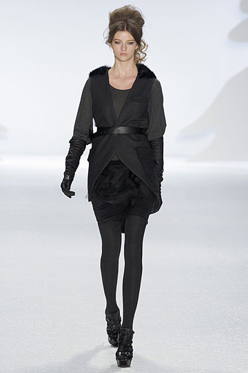 Vera Wang 10ﶬDƬ